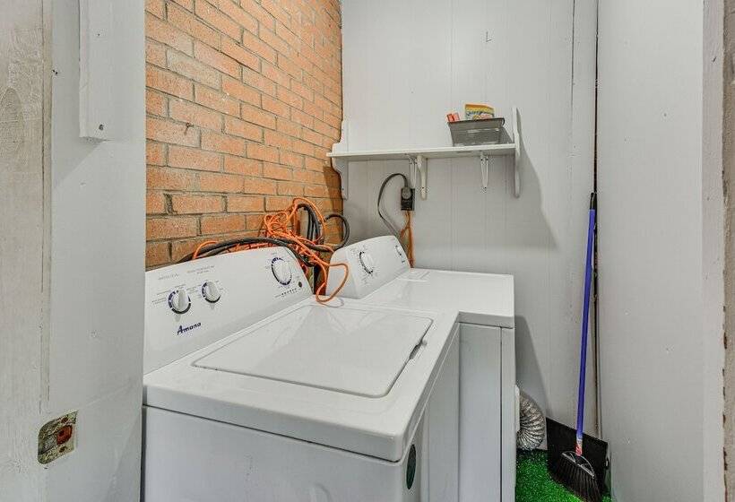 Greenville Home W/ Private Yard Near Downtown!