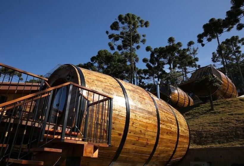 مسافرخانه Pousada Villa Barril