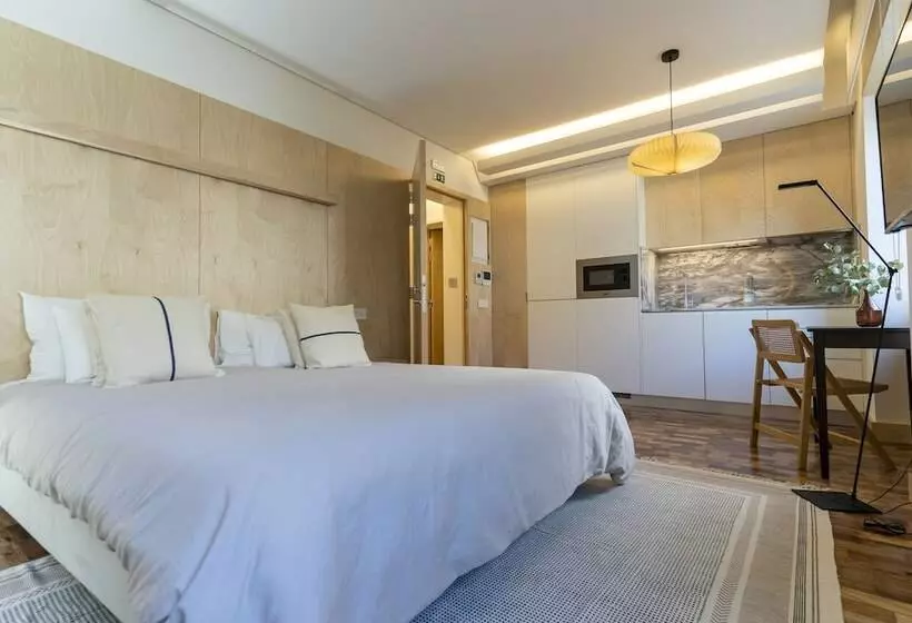 هتل Casa 3 Os Lugares De Castraleuca