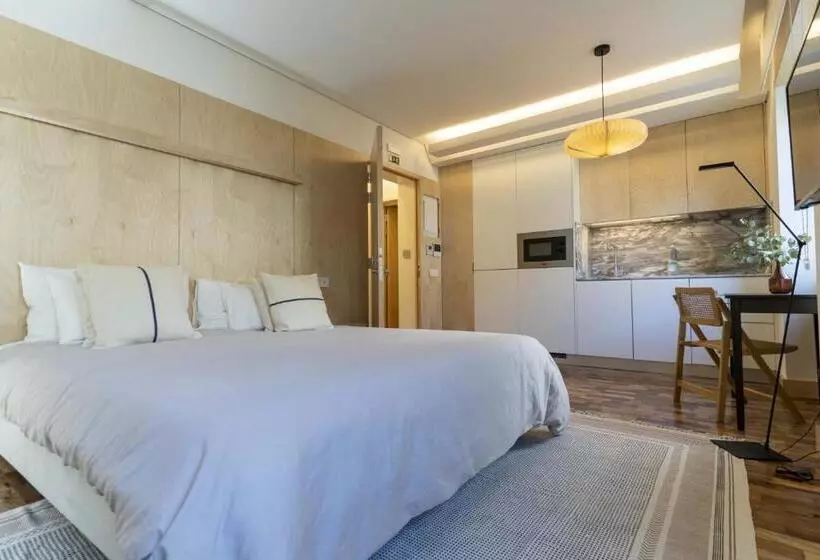 هتل Casa 3 Os Lugares De Castraleuca