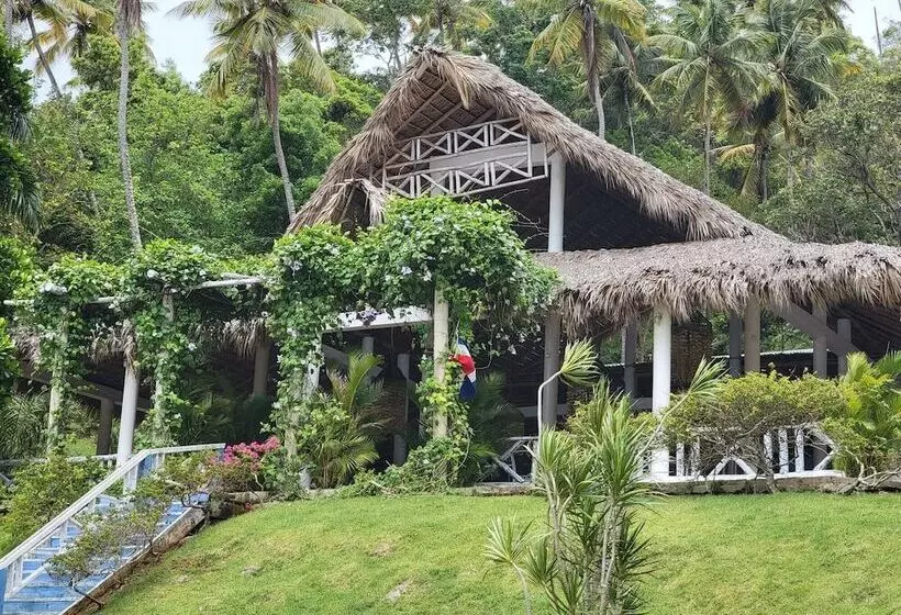 هتل Cayena Del Mar Private Boutique Resort