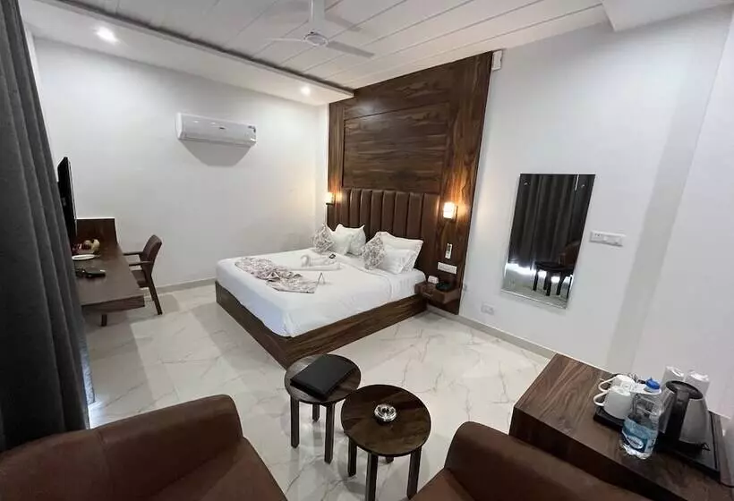 هتل Click Collection The Abode Dharamshala