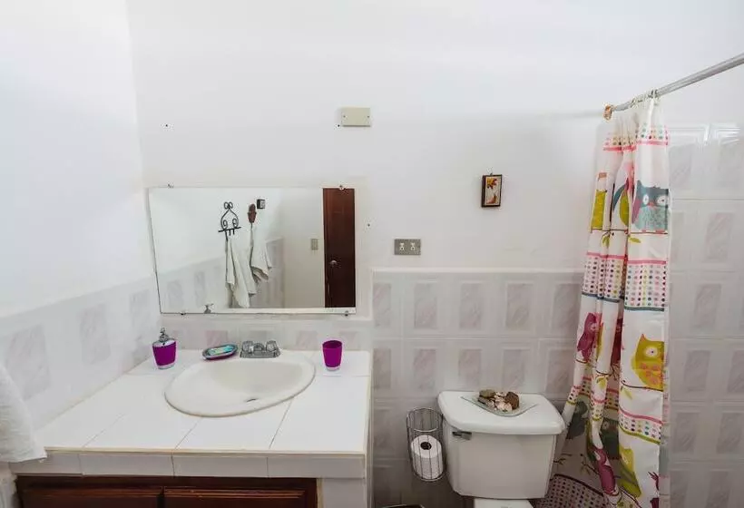 Hotelli Loli's Place