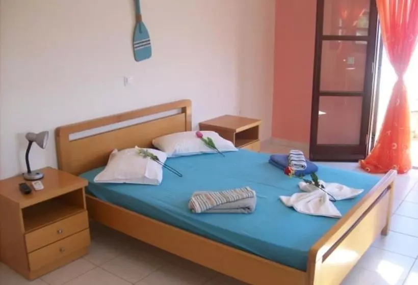 ホテル Pali Nisyros