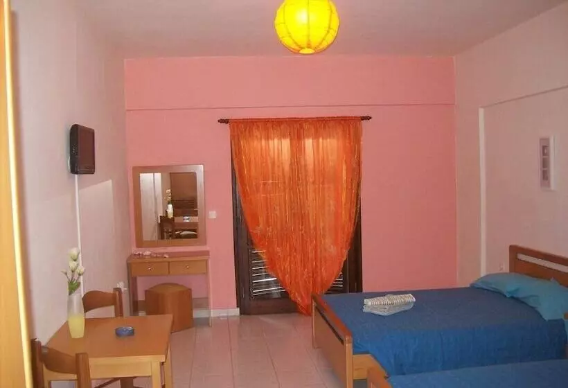 ホテル Pali Nisyros