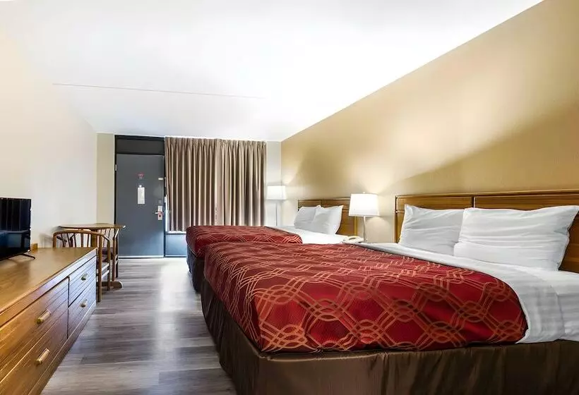 Hotelli Ramada By Wyndham Branson Theatre District