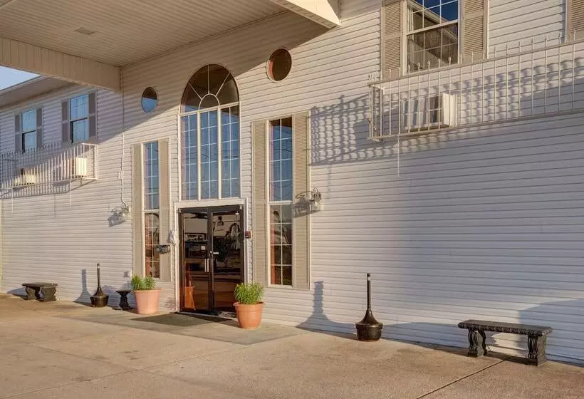 Hotelli Ramada By Wyndham Branson Theatre District