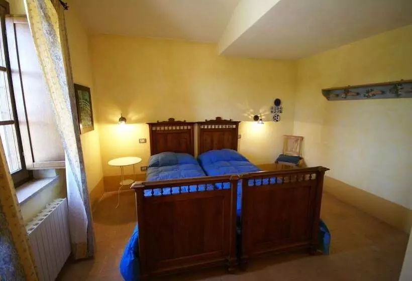 Maaseutuhotelli Agriturismo Casale Mulinaccino