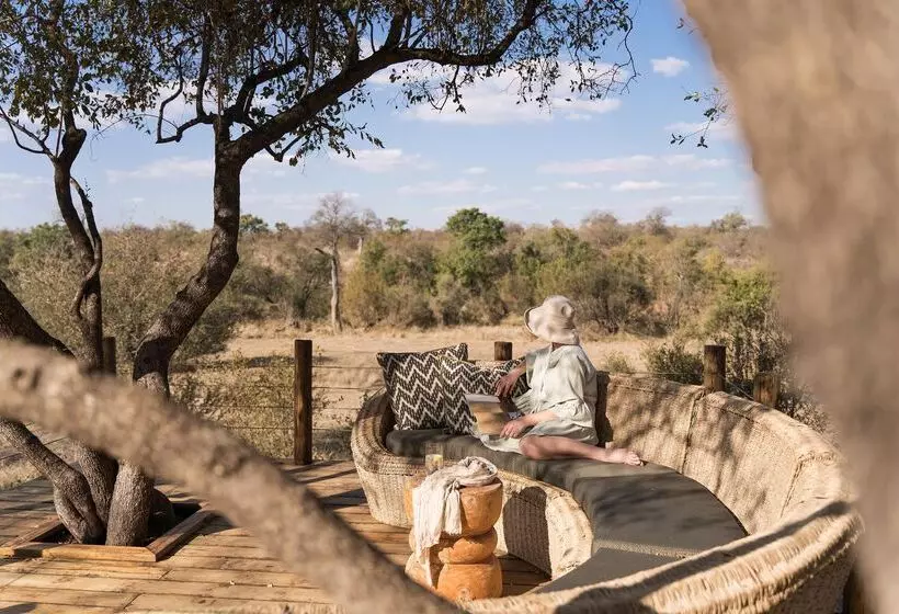 Hotelli Simbavati Homestead