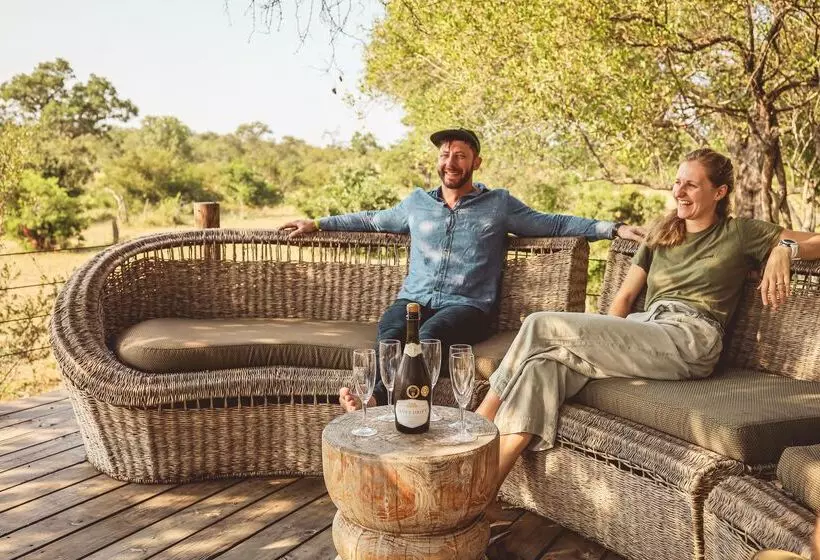 Hotelli Simbavati Homestead