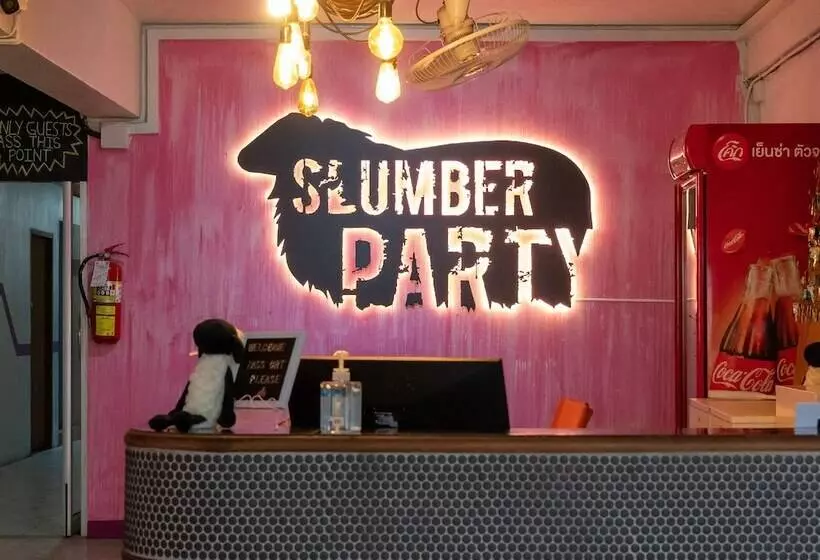 Hotelli Slumber Party Hikaduwa