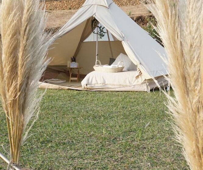 Отель Yo épico Glampling