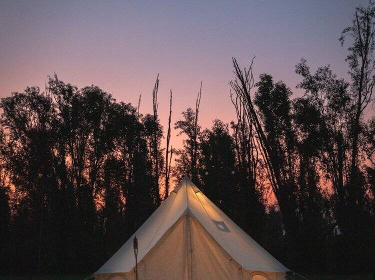 Отель Yo épico Glampling