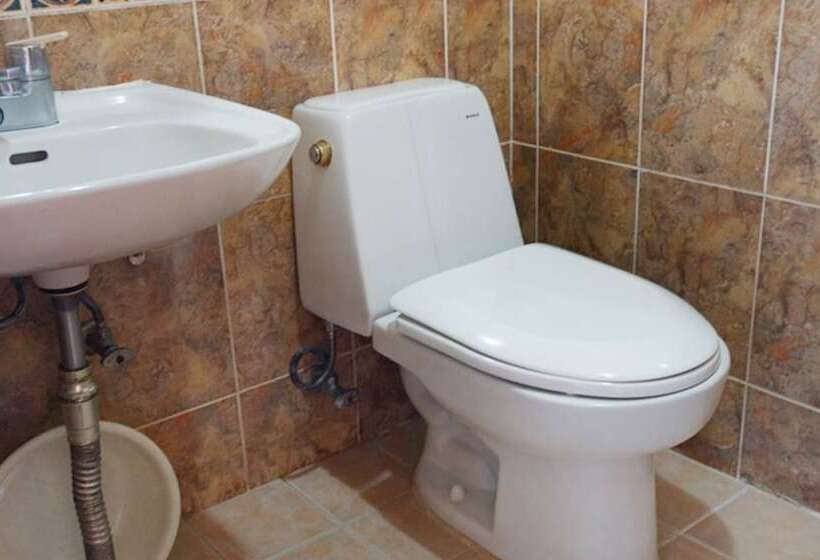 Jeju Oedolgaenara Pension & Guesthouse