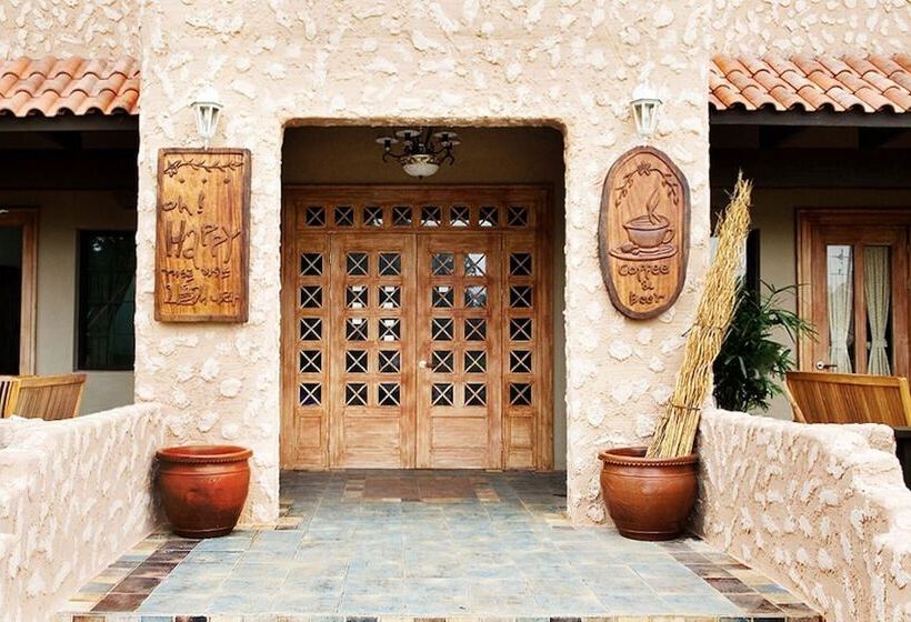 Jeju Oedolgaenara Pension & Guesthouse