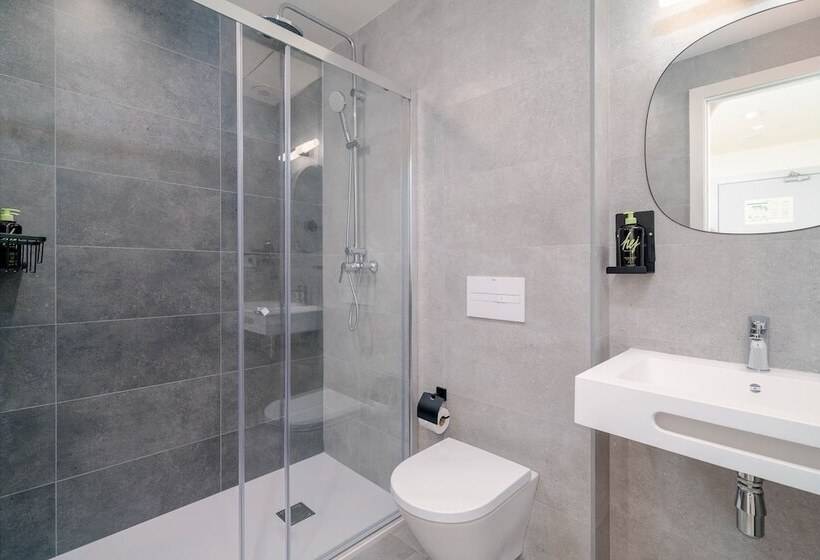 Limehome Valencia Carrer De Sant Jacint