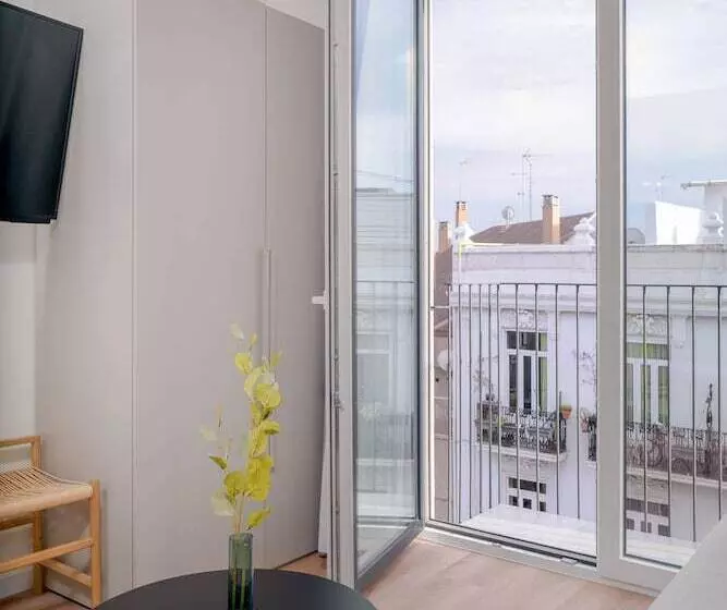 Limehome Valencia Carrer De Sant Jacint