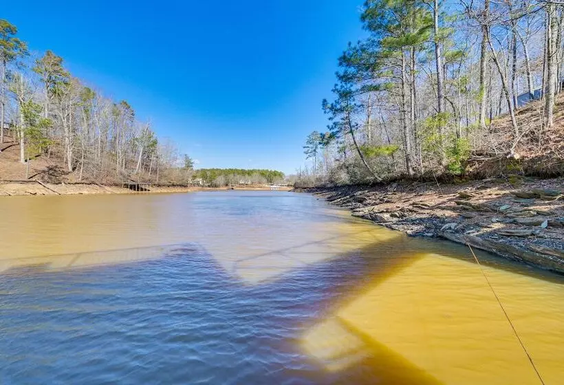 Gabbi S Getaway    Little Tallapoosa River Cabin