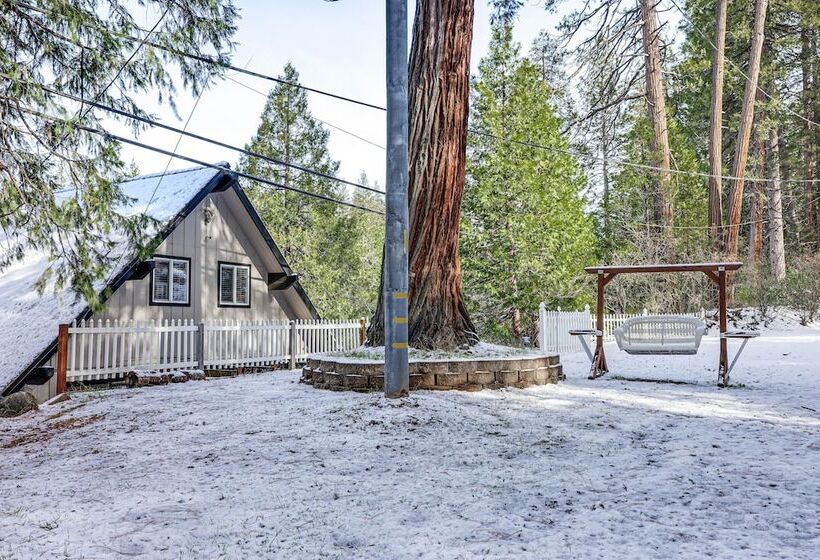 Secluded Cabin Near Calaveras Big Trees State Park