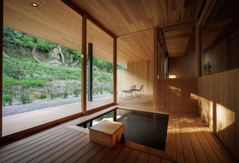 Naoshima Ryokan
