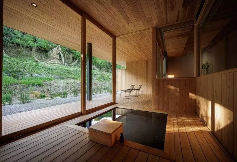 Naoshima Ryokan