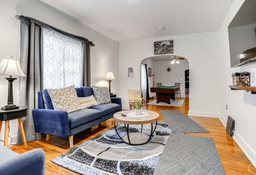 Niles Vacation Rental Near St Joseph River!