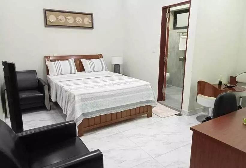Noble S Apartments