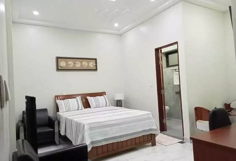 Noble S Apartments