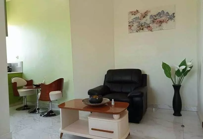 Noble S Apartments