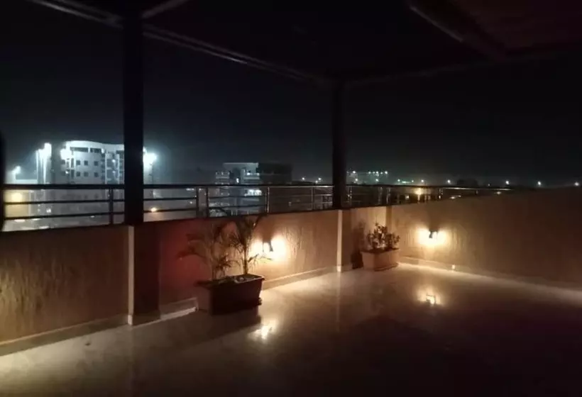 Noble S Apartments