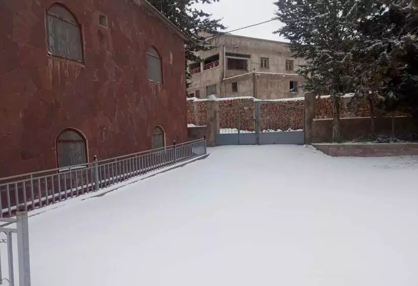 Majatalo Ferme D Hôtes Des Lacs