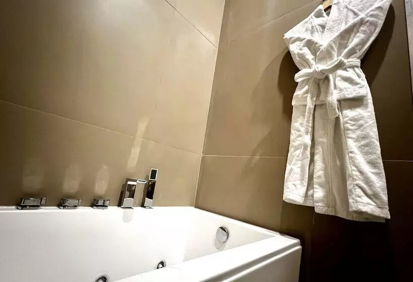 Majatalo Lisbon Studios