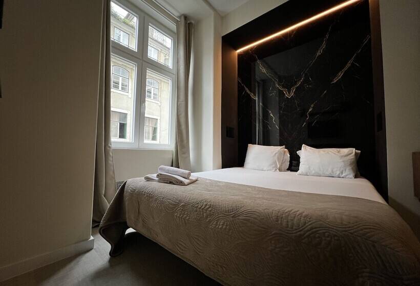 Pension Lisbon Studios