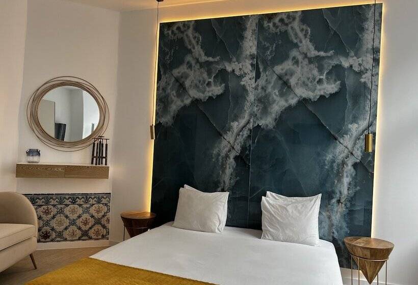 Pension Lisbon Studios