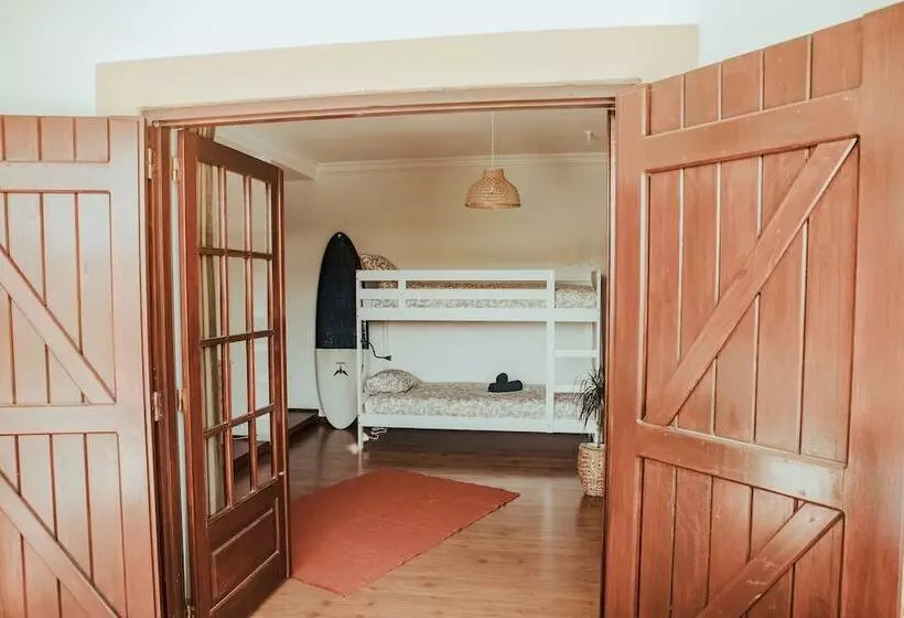 Majatalo The Far End Surf House