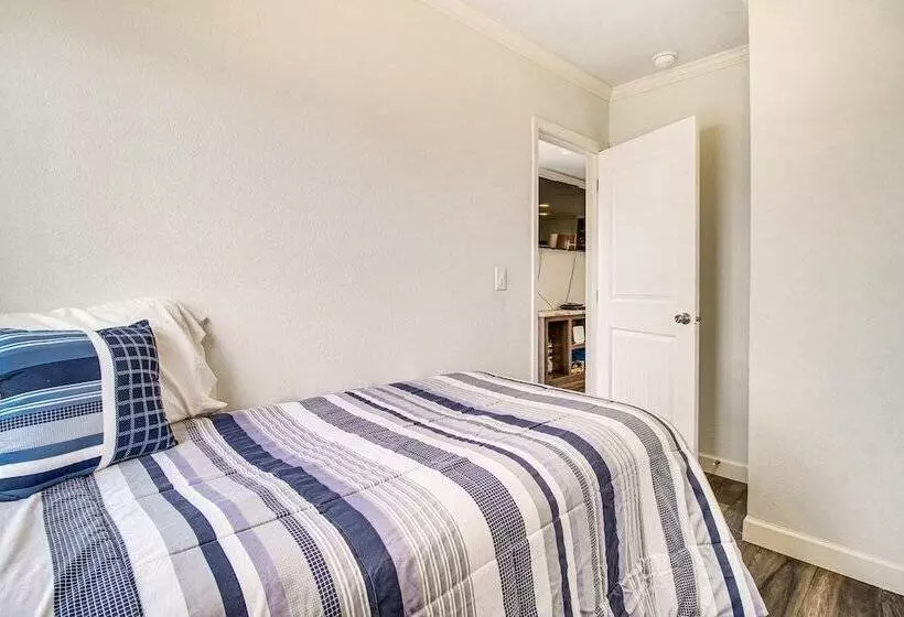 Pet Friendly Jay Home W/ Views Of Grand Lake!