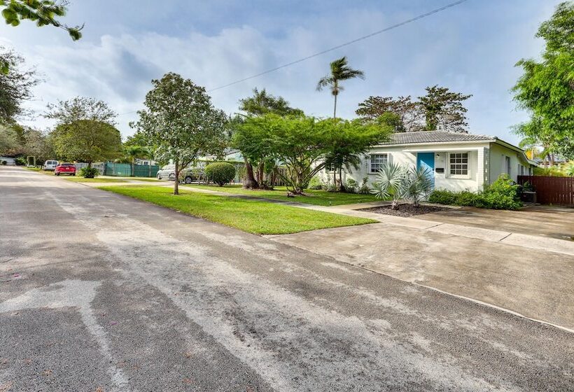 Pet Friendly South Miami Home W/ Private Pool!