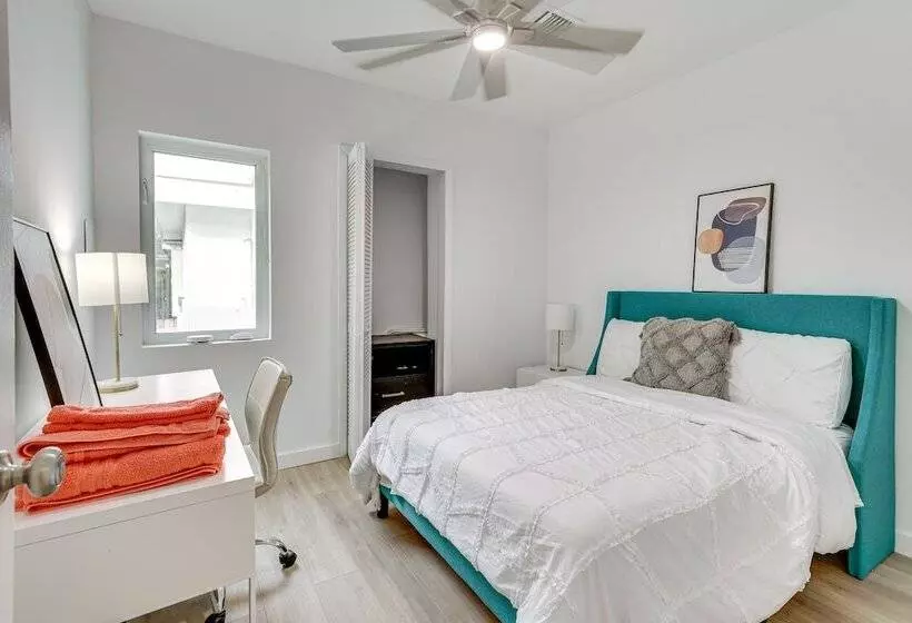 Pet Friendly South Miami Home W/ Private Pool!