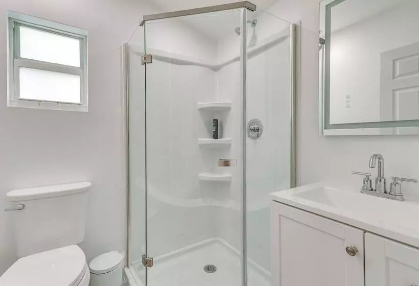 Pet Friendly South Miami Home W/ Private Pool!