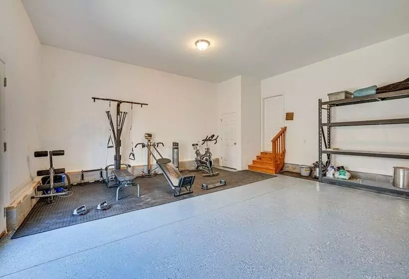 Home Gym & Fireplace: Roaring River Retreat