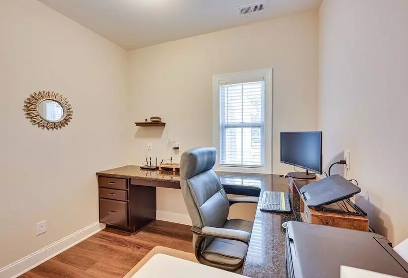 Home Gym & Fireplace: Roaring River Retreat