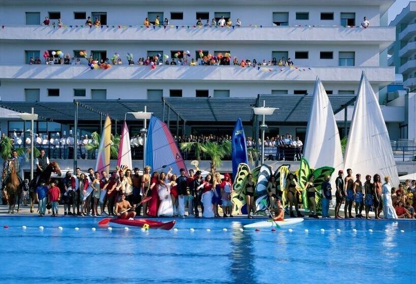 Serena Majestic Residence