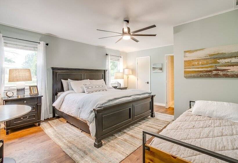 Waterfront Gordon Retreat W/ Hot Tub & Boat Dock!