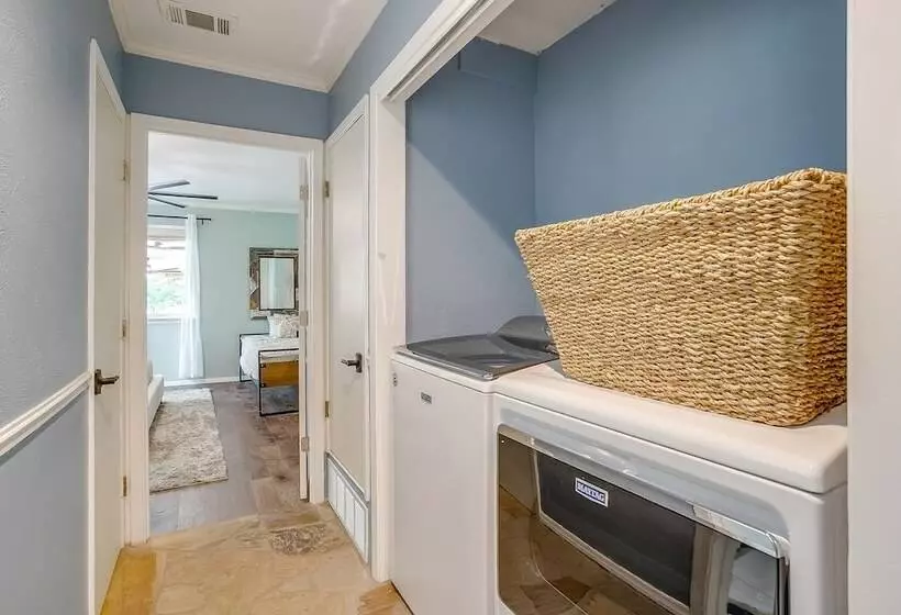 Waterfront Gordon Retreat W/ Hot Tub & Boat Dock!