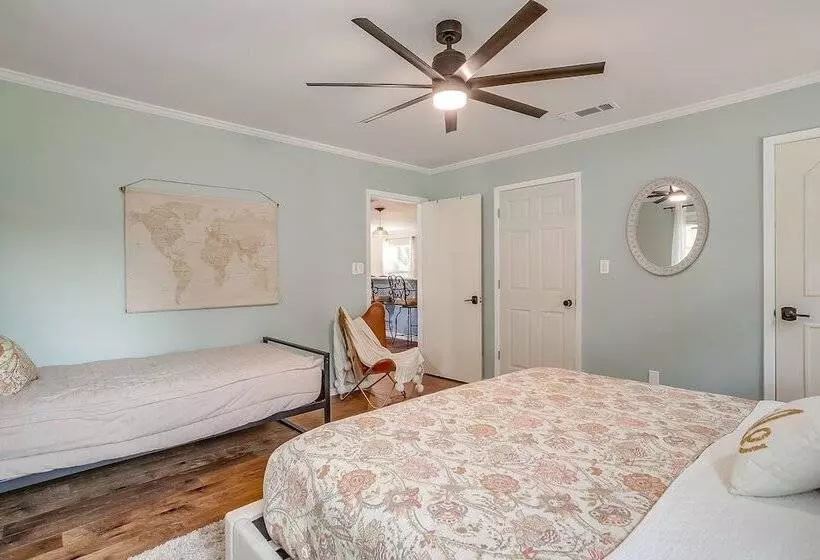 Waterfront Gordon Retreat W/ Hot Tub & Boat Dock!