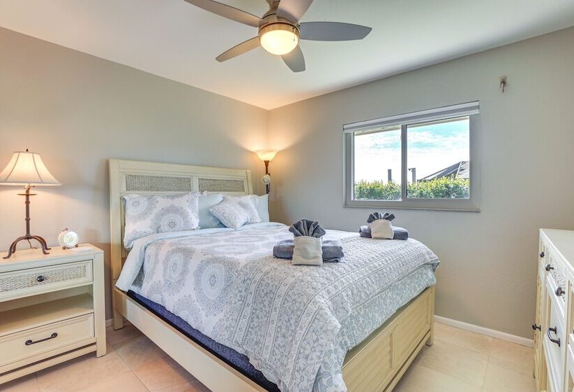 Waterfront Port Charlotte Home W/ Pool & Lanai