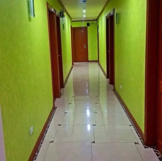 ホテル C & L Suites Inn