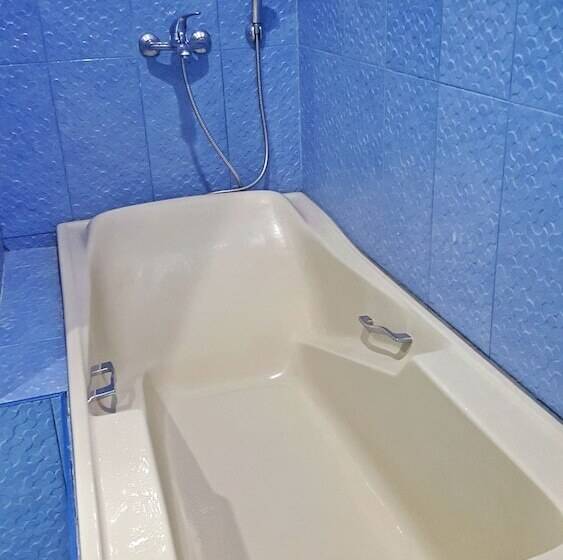 酒店 C & L Suites Inn