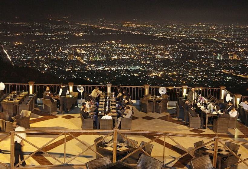 هتل Comfort Residency