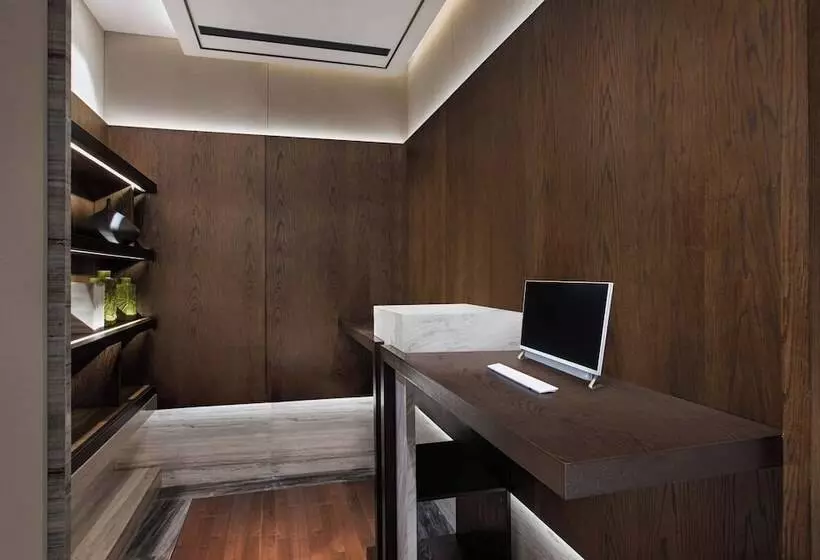 Courtyard By Marriott Shanghai International Tourism And Resorts Zone